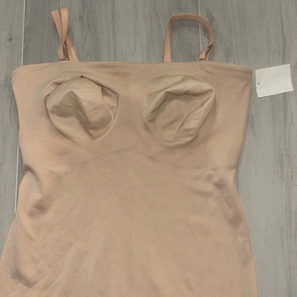 TC Fine Intimates Sleek Essentials Strapless Slip Shapewear - Picture 3 of 8